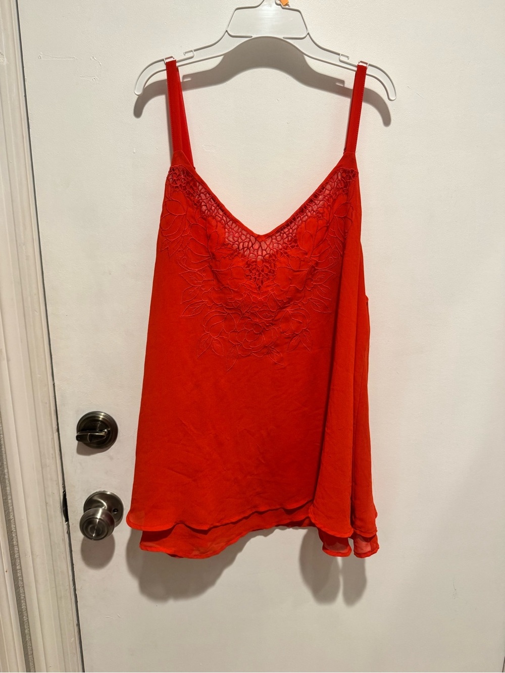 Torrid Red Lace-Accent Spaghetti Strap Women's Tank Top 1